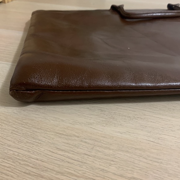 Vintage Leather Briefcase - Picture 8 of 9